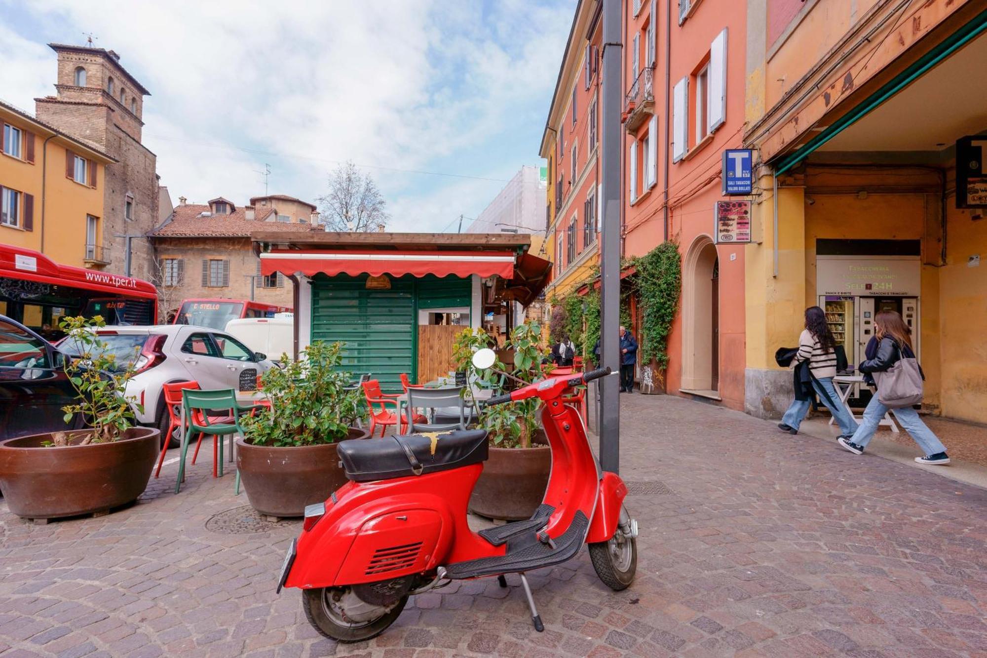 Borgo Cantarana Bologna Luaran gambar