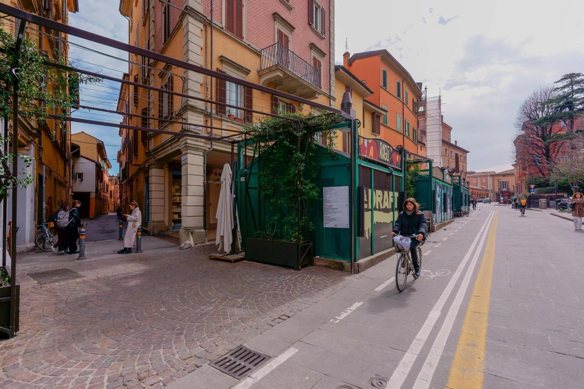 Borgo Cantarana Bologna Luaran gambar
