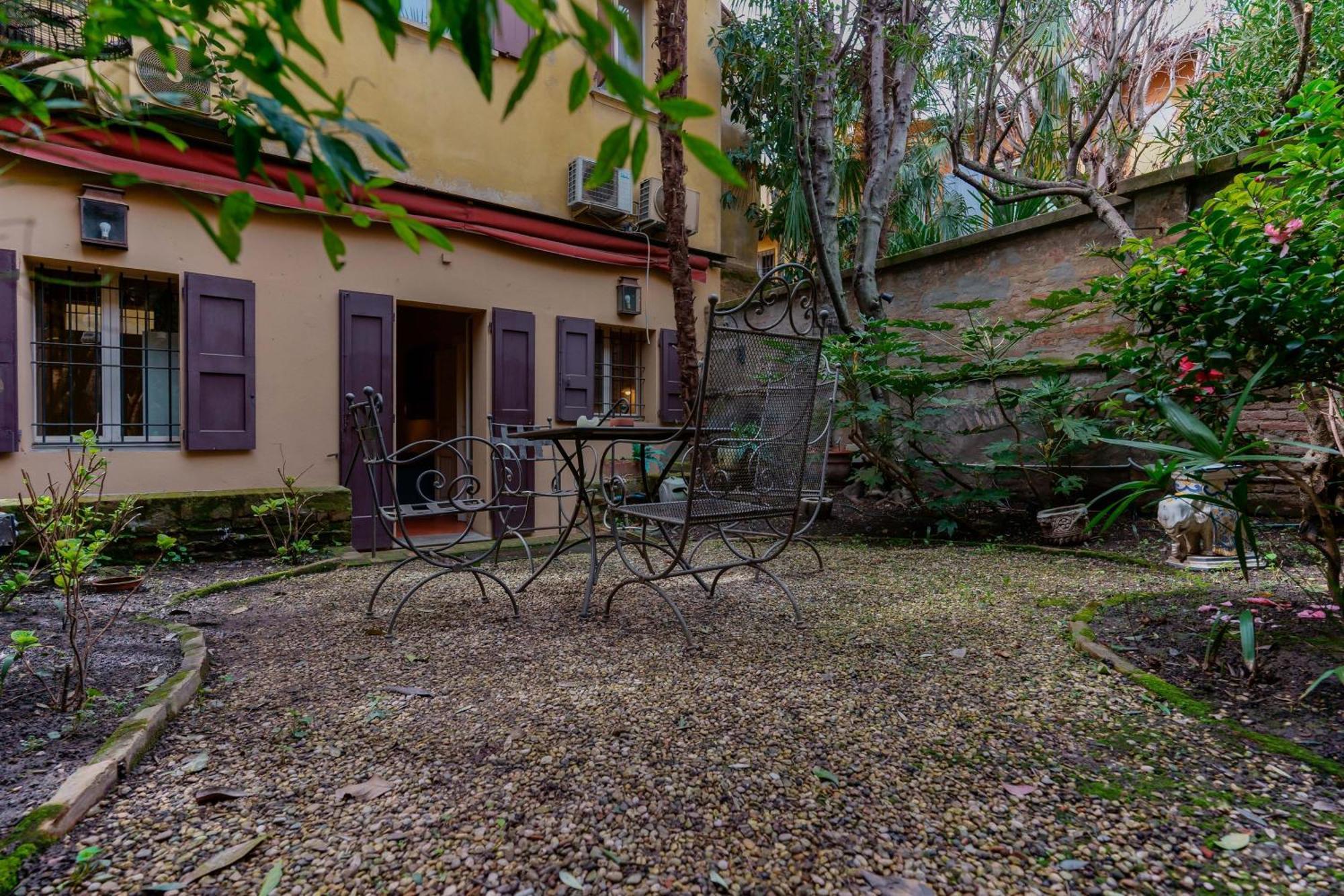 Borgo Cantarana Bologna Luaran gambar